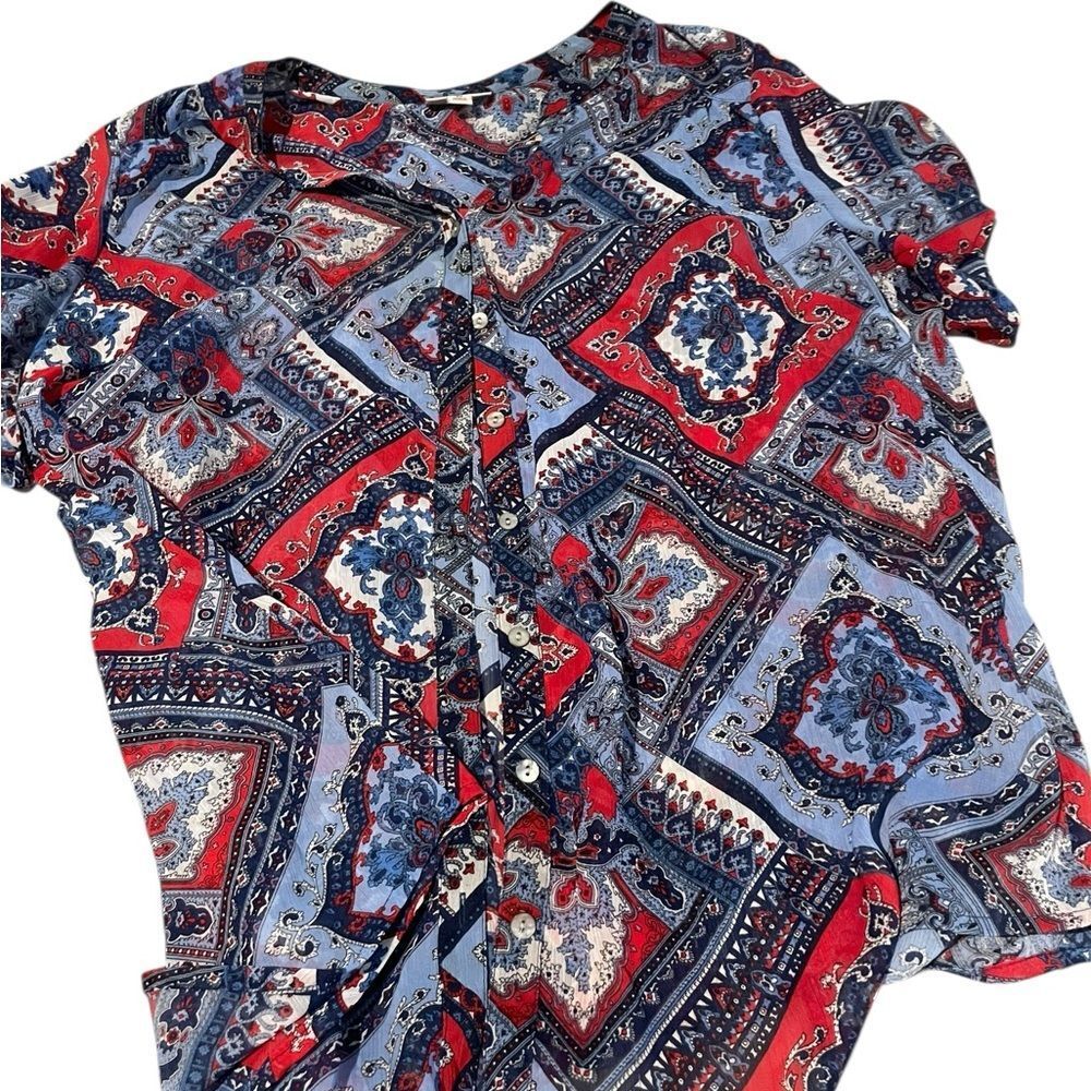 CB Printed Short-Sleeve Blouse in Red & Blue like new size 2X